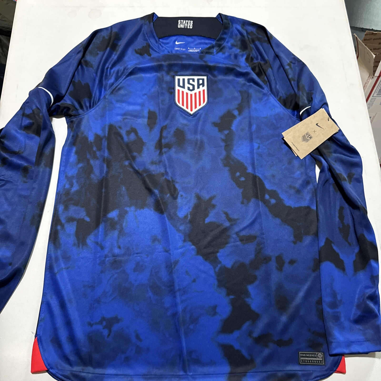 Nike USA 2022 Away Soccer Jersey Size Medium Long Sleeve Blue USMNT DN0671-452