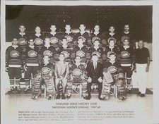 1967-68 OAKLAND SEALS NHL HOCKEY PHOTO BOBBY BAUN CHARLIE HODGE AHL WHA OHA WHL 