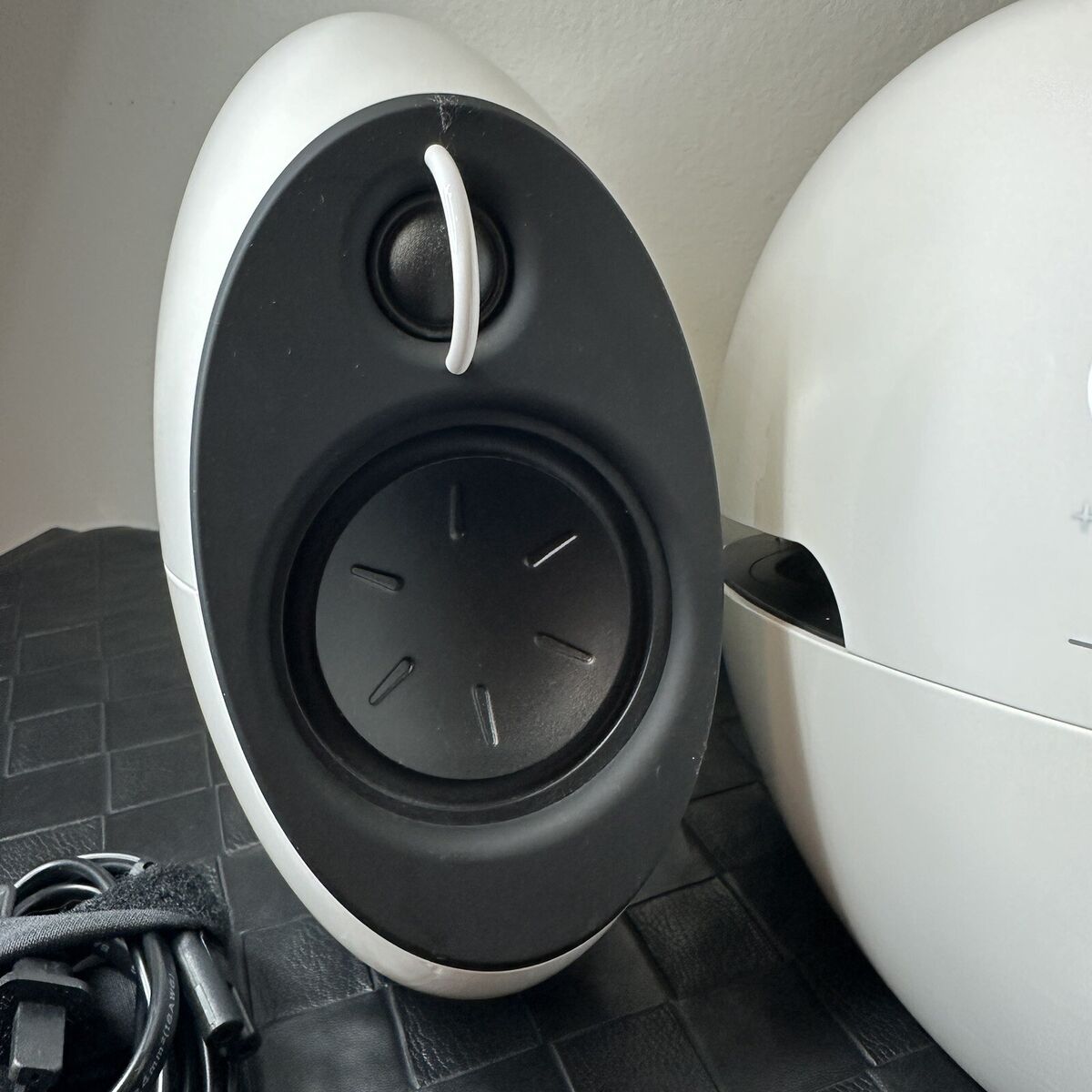 Edifier e25 Luna Eclipse Bluetooth 2.0 Speaker Set, Bass Edifier e25 Luna Eclipse Bluetooth 2.0 Speaker Set, Bass