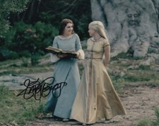 EMILY CAREY signed Autogramm 20x25cm HOUSE OF THE DRAGON in Person autograph COA