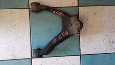 Triangle de suspension Mitsubishi PAJERO