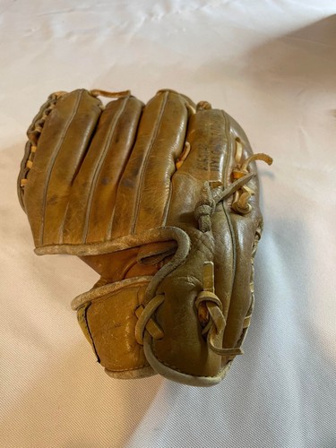 Vintage Penney's Foremost 6317 Left Handed Baseball Glove - Picture 2 of 6