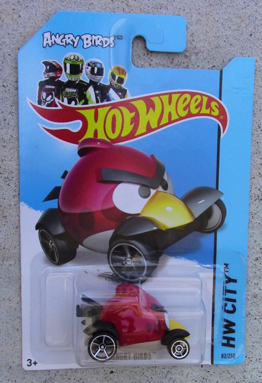 2014 Hot Wheels #82 HW City ANGRY BIRDS RED Red/Tan w/Chrome OH5 Spokes