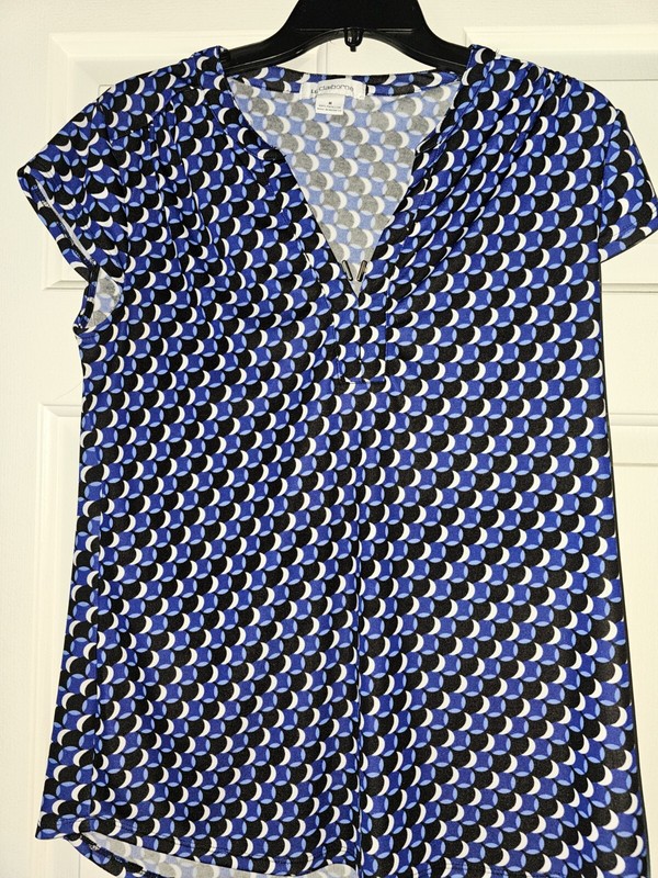 Liz Claiborne Medium Blue Top