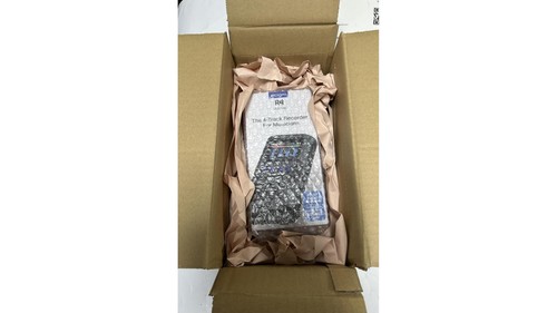 ZOOM R4 MultiTrack Recorder 4-track Portable with 32-bit Float Audio Recorder - Picture 17 of 17