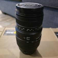 Sigma 70-300mm f/4-5.6 APO DG Macro Lens for Canon EF Mount