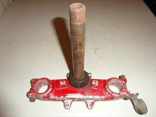 Used Yamaha YZ125 E 1978 IT175 D E 1977 1978 Bottom Lower Yoke Steering Stem