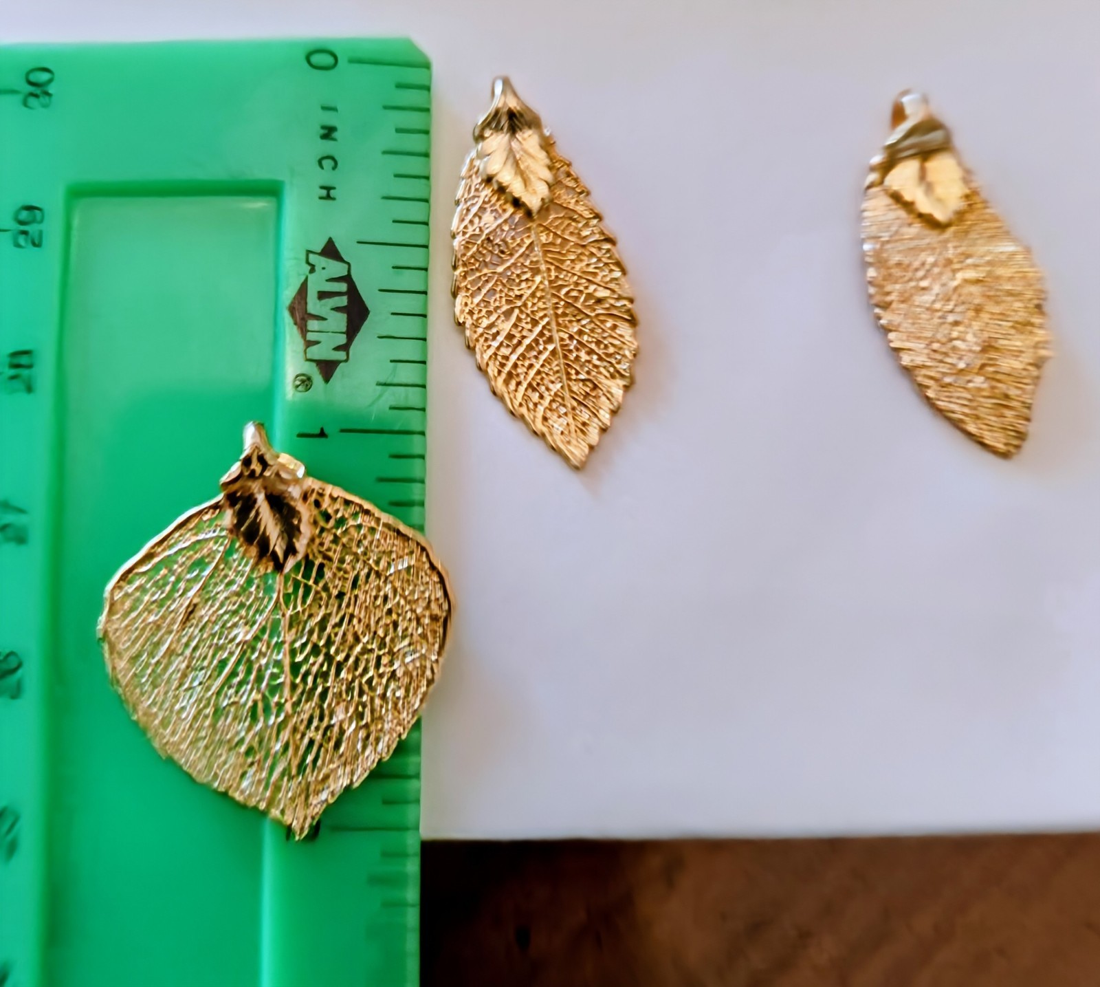 24K Gold Dipped Aspen Leaf Pendants lot of  3 Vin… - image 5