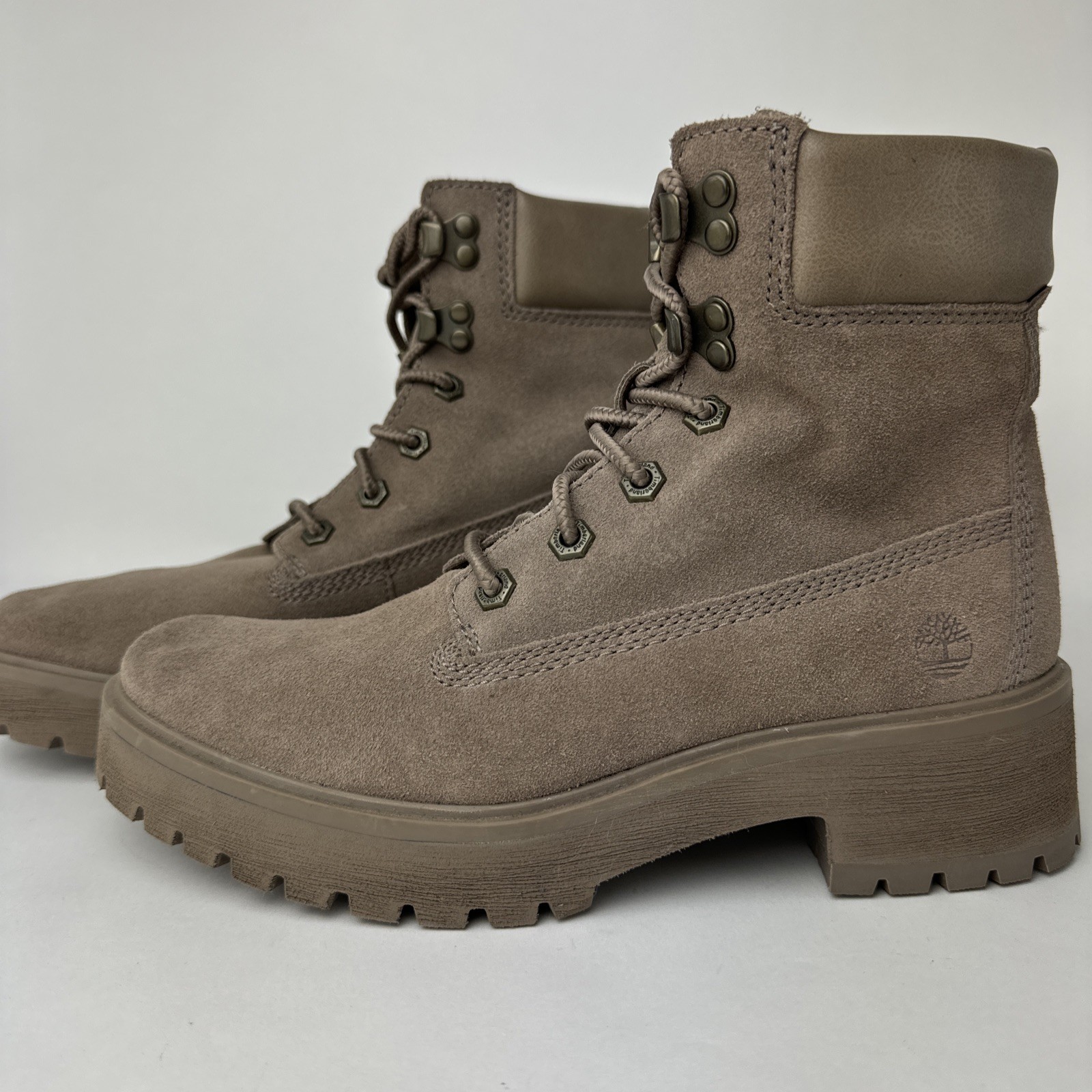 NEW Timberland Woman’s Leather Nubuck Boots A1SKB A2719 Ortholite Hikes