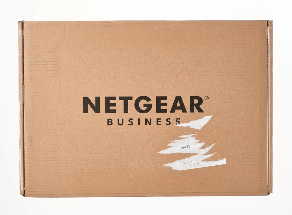 NETGEAR (GS748T) 48-Port Gigabit Ethernet Manageable Web Switch, Cloud Insight M - Image 4 of 4