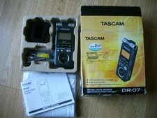 TASCAM DR-07 PORTABLE DIGITAL RECORDER 