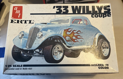 AMT 33 Willys Coupe   1/25  Car Model Kit 6570 Free Shipping Open Box