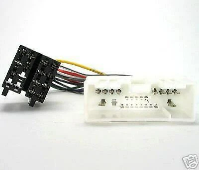 Cables y enchufes ISO para coches Mazda