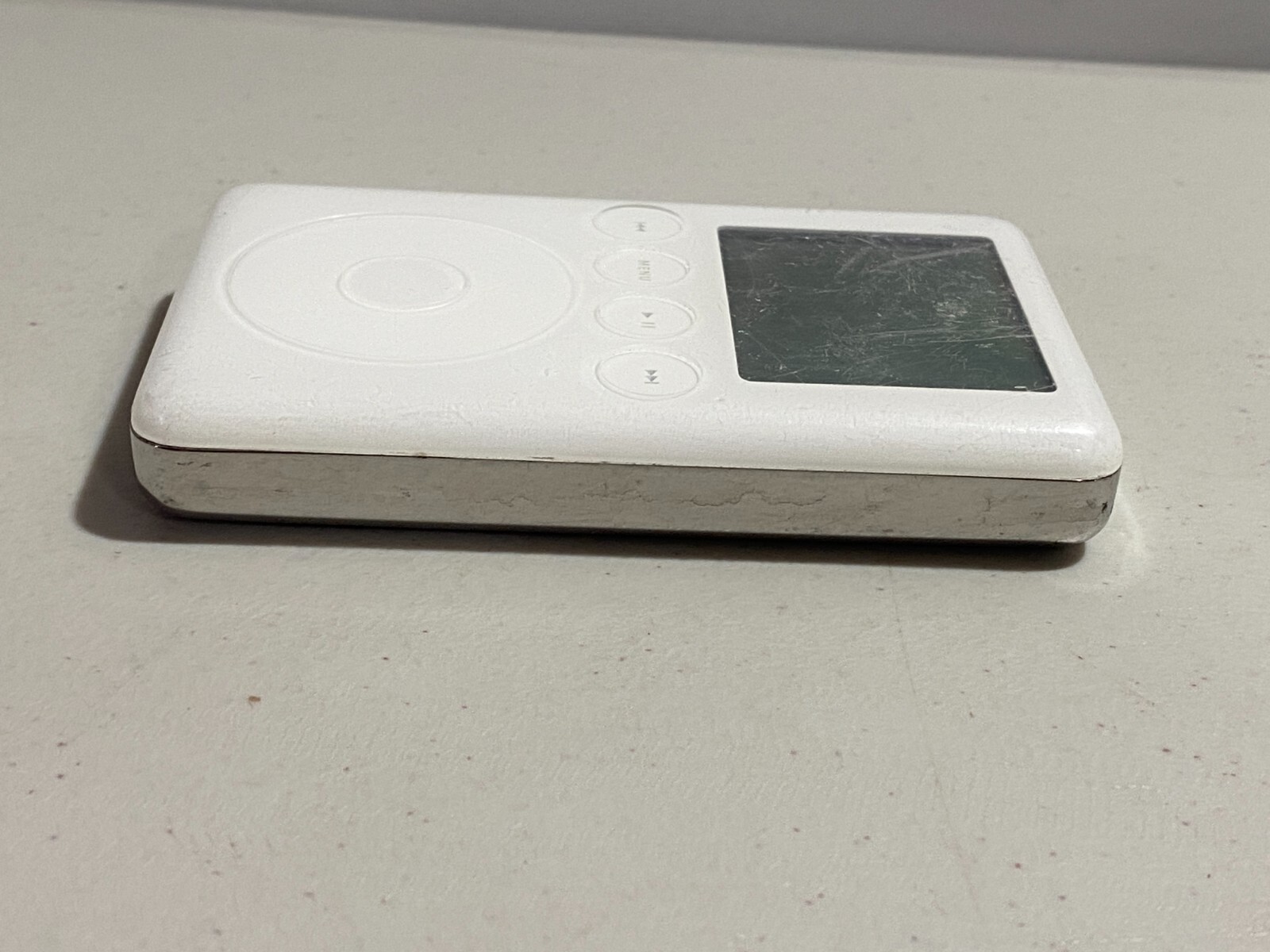 iPod Classic 3rd Generation 15gb A1040 - VW Volkwagen Special Edition ...