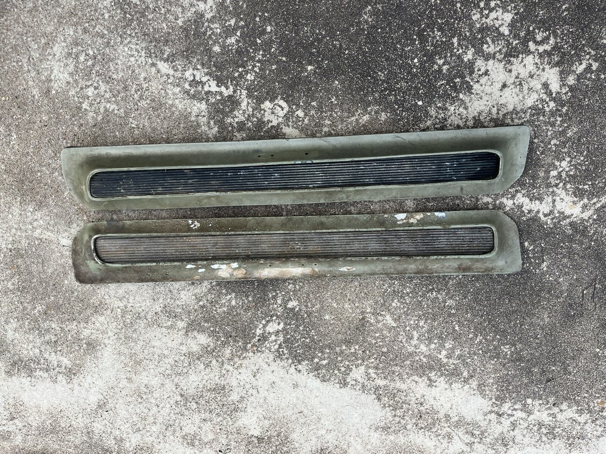 1969 ROAD RUNNER GTX HOOD INSERTS PLYMOUTH MOPAR | eBay