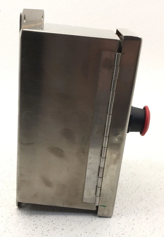 BN4080604CHQTSS WIEGMANN КОРПУС ИЗ НЕРЖАВЕЮЩЕЙ СТАЛИ С АВАРИЙНЫМ ВЫКЛЮЧАТЕЛЕМ - Изображение 2 из 4