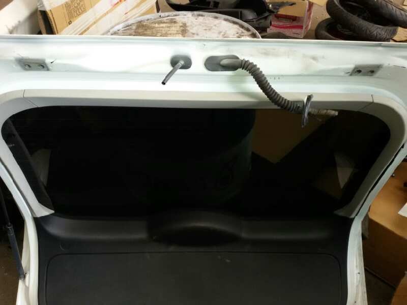 Picture 2 of 4