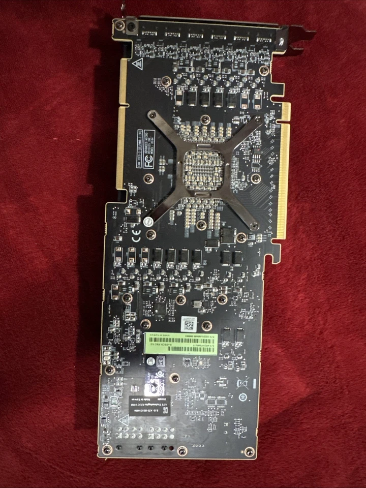 AMD Radeon Pro W5700 8GB GDDR6 Workstation Graphics Card - Image 2 of 4