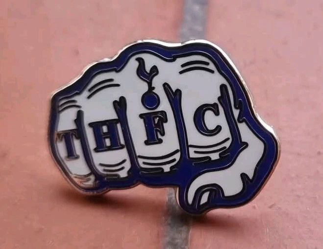 Badge Broche émaillé Ancien Tottenham Hotspur FC - Rare Collection