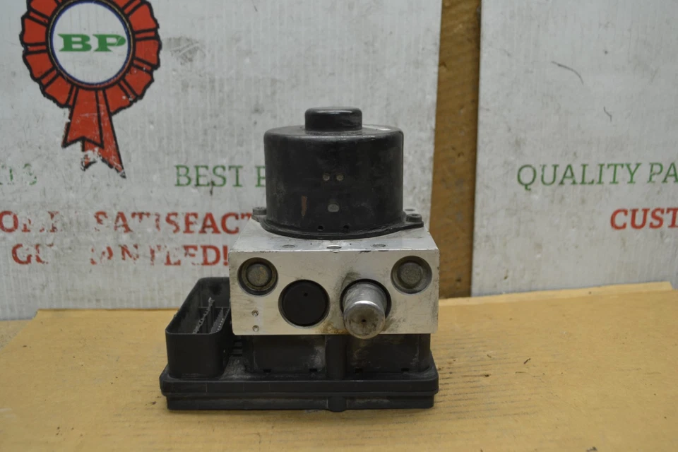 Ford Expedition 2005-06 ABS control de bomba OEM 6L142C346AA módulo 610-10A2 Foto 4 de 4