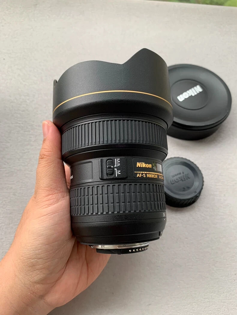 値下げAF-S NIKKOR 14-24mm f/2.8G ED ニコン Amazon.com : Nikon AF-S NIKKOR 14-24mm f/2.8G ED (Renewed