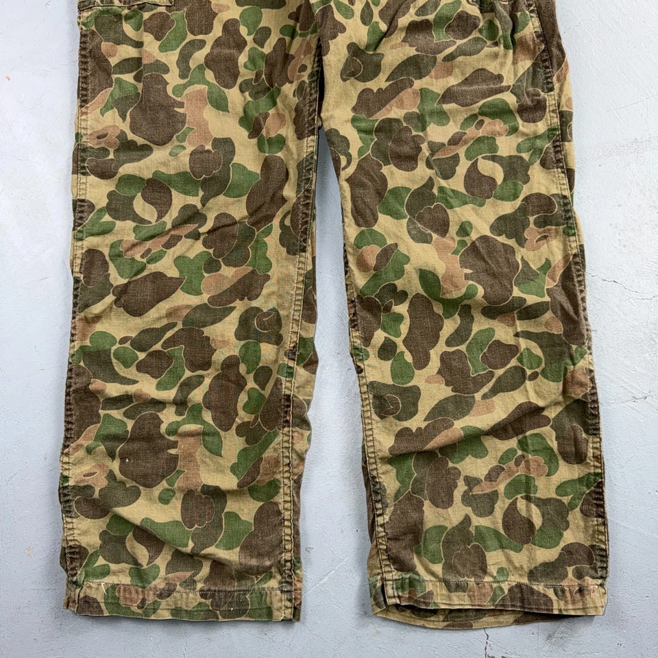 Vintage 40s USMC 13 Star Duck Camo Pants 40s Frogskin WWII Cargo Military 34x28 - Image 3 of 4