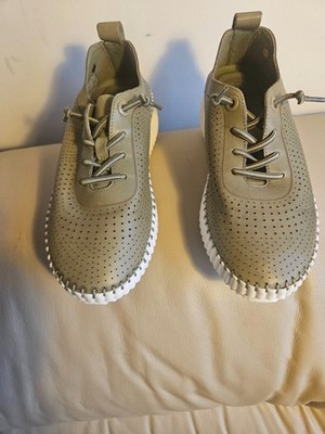 CARMELA Essential Love Be Light Women's Olive Green Sneakers US Size 6 EU 36UK 4