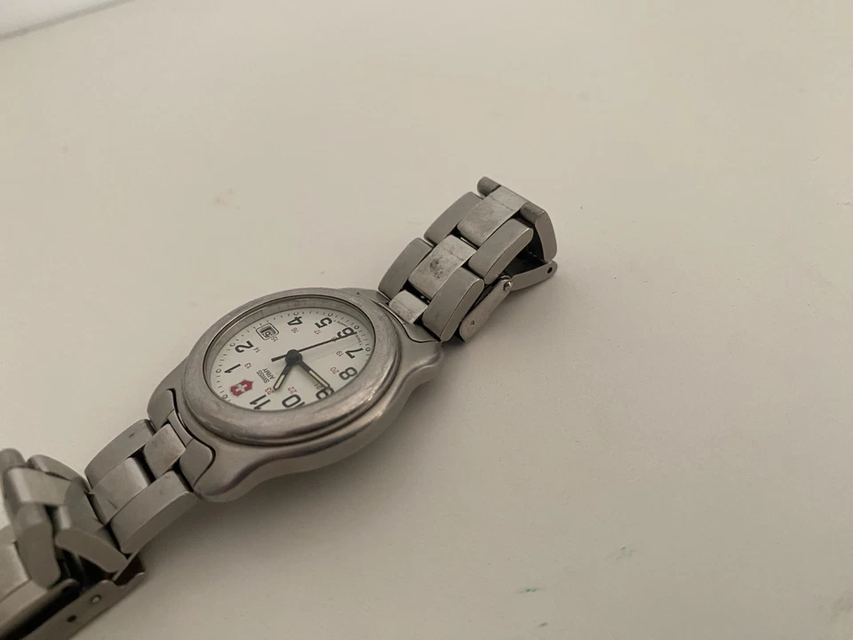 Victorinox /Swiss Army Officer's 1884 Uhr Edelstahl neue Batterie Y2K - Bild 2 von 4