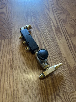 #ad Snowmaker Snowgun Four Nozzle Make Your Own Snow Wonderland $99.00