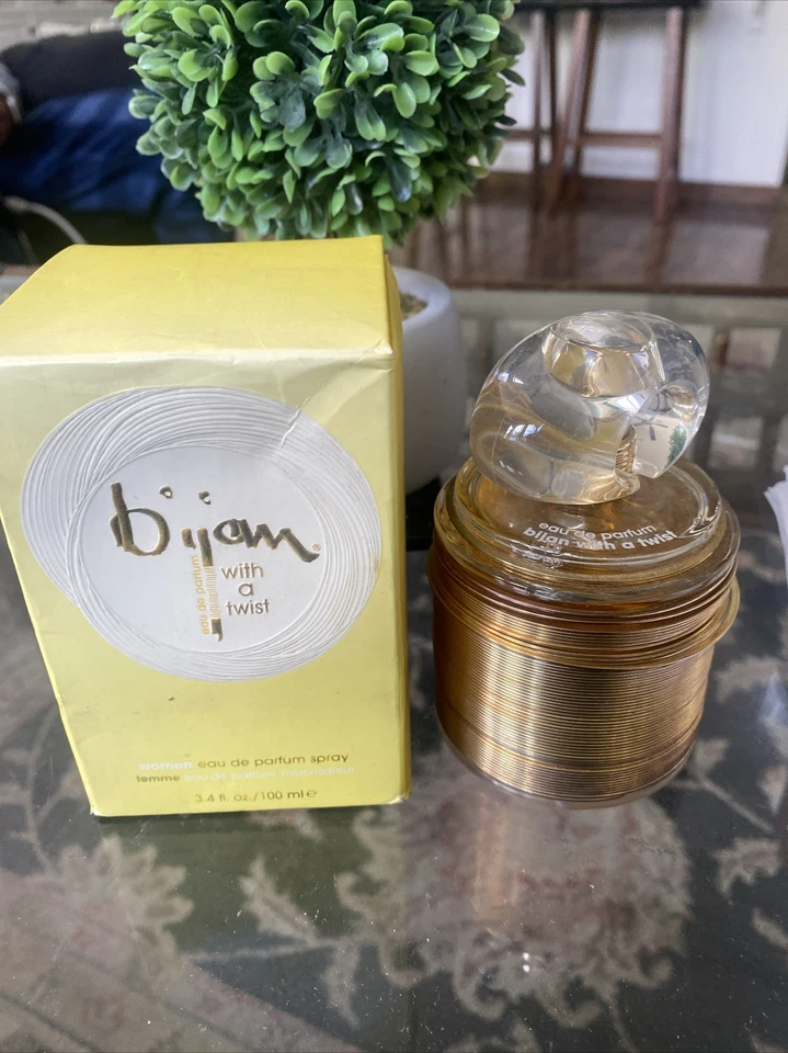 BIJAN WITH A TWIST 3,4 OZ Eau de Parfum Spray para Mujer Nuevo En Caja Como Se Muestra Foto 2 de 2