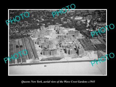 OLD POSTCARD SIZE PHOTO OF QUEENS NEW YORK AERIAL VIEW WAVE CREST GARDEN c1945