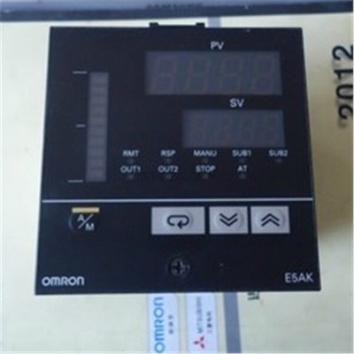 1Pcs Used E5AK-AA2B E5AKAA2B Omron Temperature Controller Plc Module fm