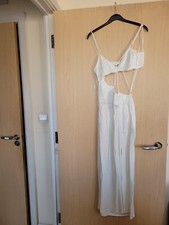 Zara Ladies Dress Size EUR (L) with straps . Great for Summer
