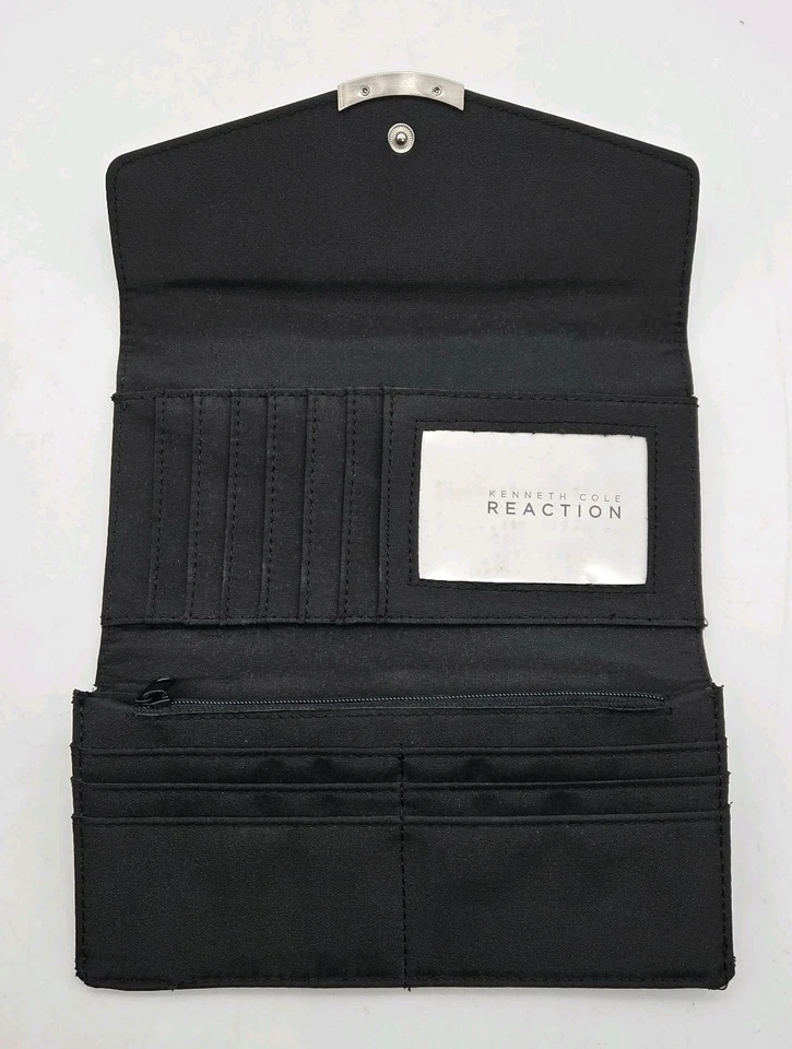 Kenneth Cole Reaction Gray Black Signature Fabric Organizer Wallet Clutch  - Image 3 of 4