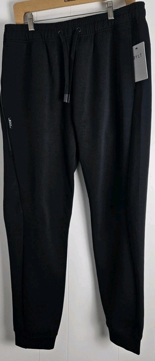Bylt RoamKnit Joggers Activewear Black Sweatpants Size Large NWT