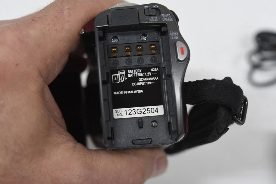 JVC Everio GZ-MG330RAA Hybrid HDD/SD Camcorder/Video Camera - 35x Optical Zoom - Image 3 of 4