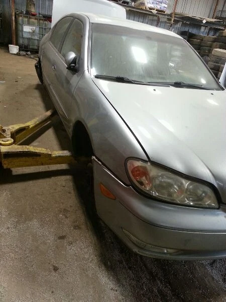 Engine 3.0L VIN C 4th Digit Fits 00 INFINITI I30 1957827 - Image 2 of 4