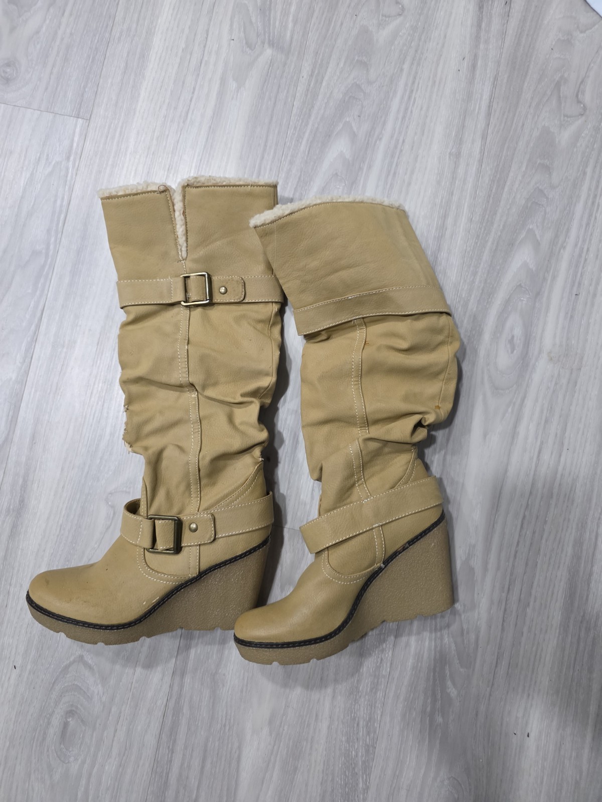 Very Volatile - image 1