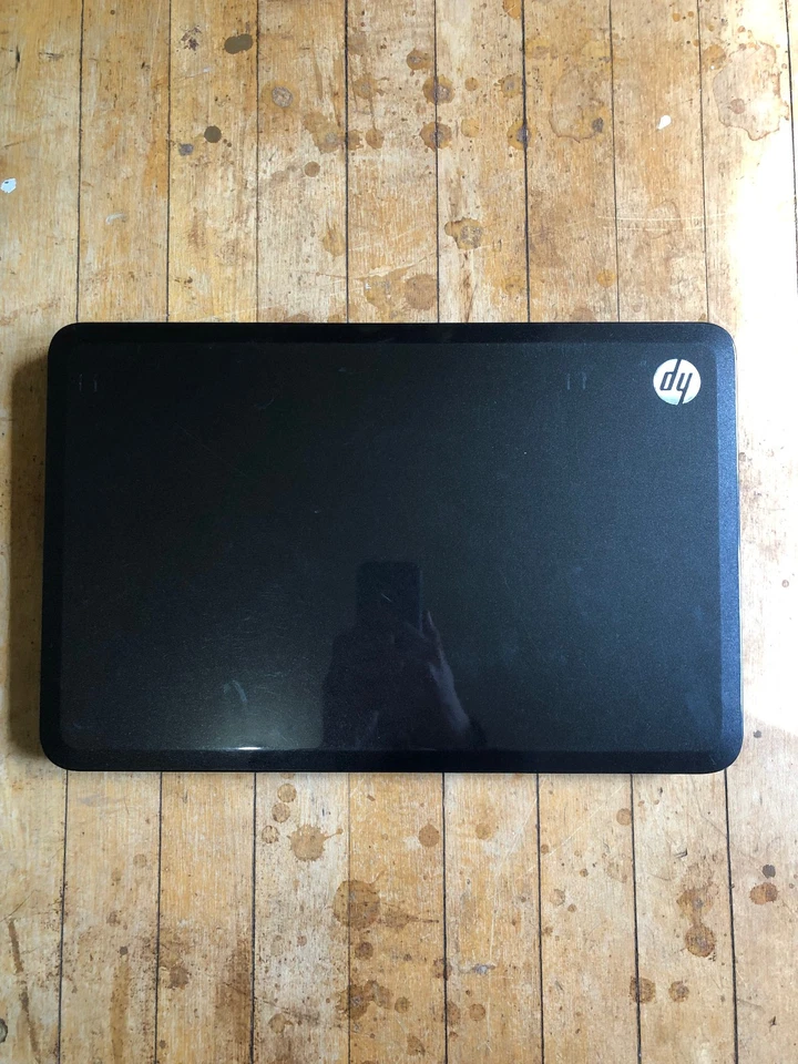 HP Pavilion G7-2269WM (8 GB RAM, AMD A8-4500M, 500 GB HDD, Windows 10) Foto 2 de 4
