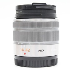 PANASONIC G VARIO 14-42mm/F3.5-5.6 II ASPH./MEGA O.I.S. Silver with happy food
