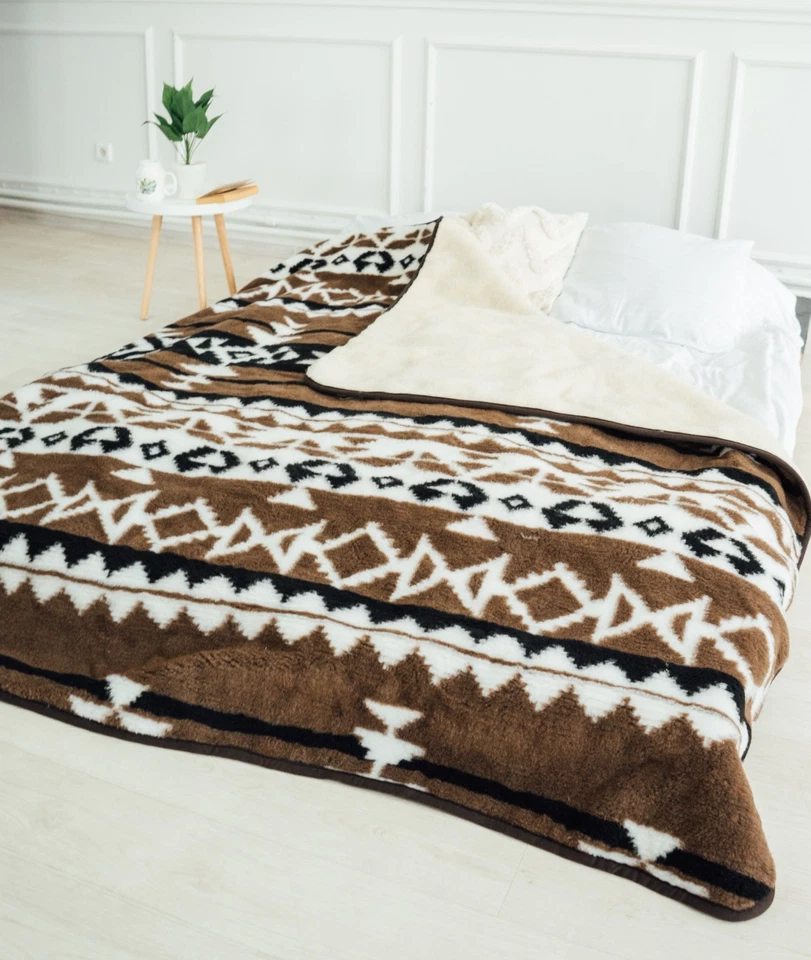 Premium Natural Wool Blanket – Soft, Breathable, Moisture-Wicking, All Seasons - Image 2 of 4