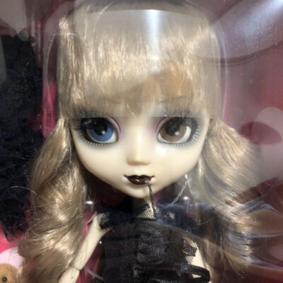 Pullip Noir 1st Edition Brand New Unopened Pullip Noir 2003