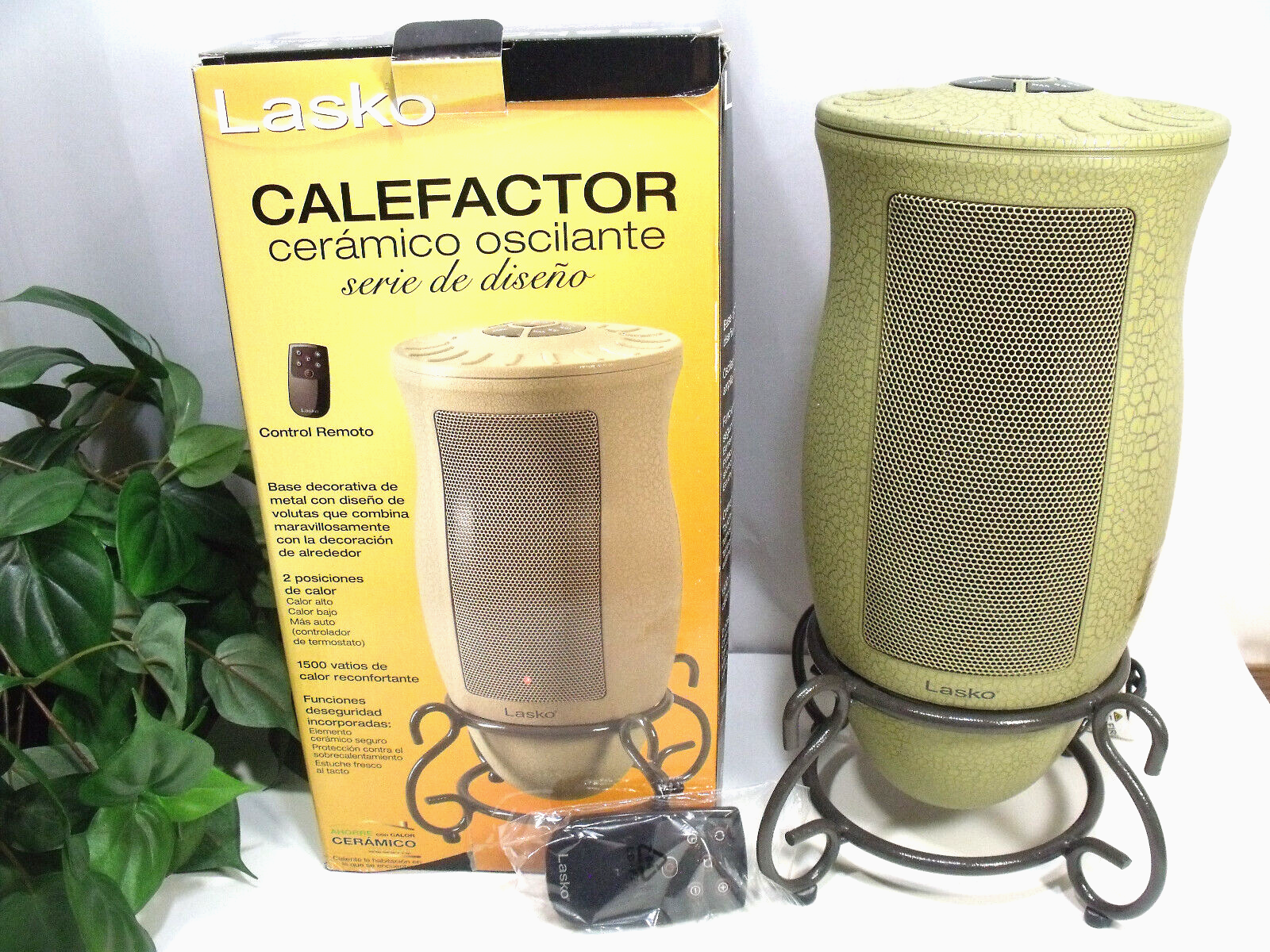 Lasko 6435 Designer Series Base Oscillating Ceramic Space Heater | eBay