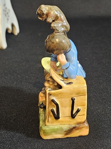 A French Hand Painted Porcelain Mantle Clock, Jacob Petit, Late 19thC, - Picture 16 of 20