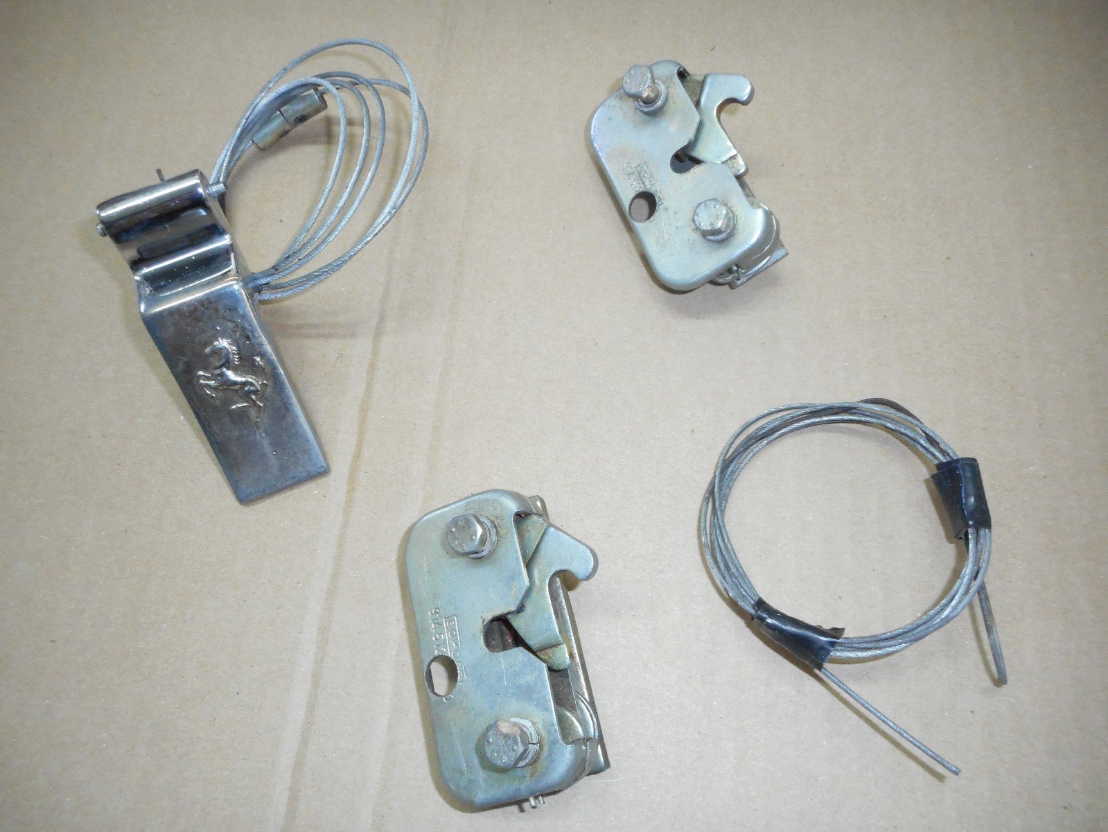 Ferrari 308-328 Interior front Hood release latch with hood locks/cables