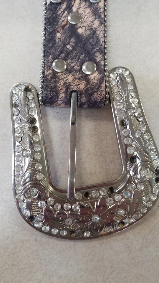 Blazin Roxx Western Pink Camo Rhinestone Womens Belt w/Conchos N3512230 Small - Image 2 of 4