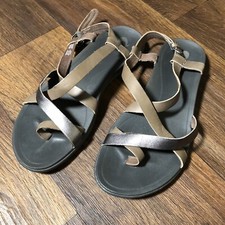 Women's Olukai Upena Leather Strap Sandal Size 11