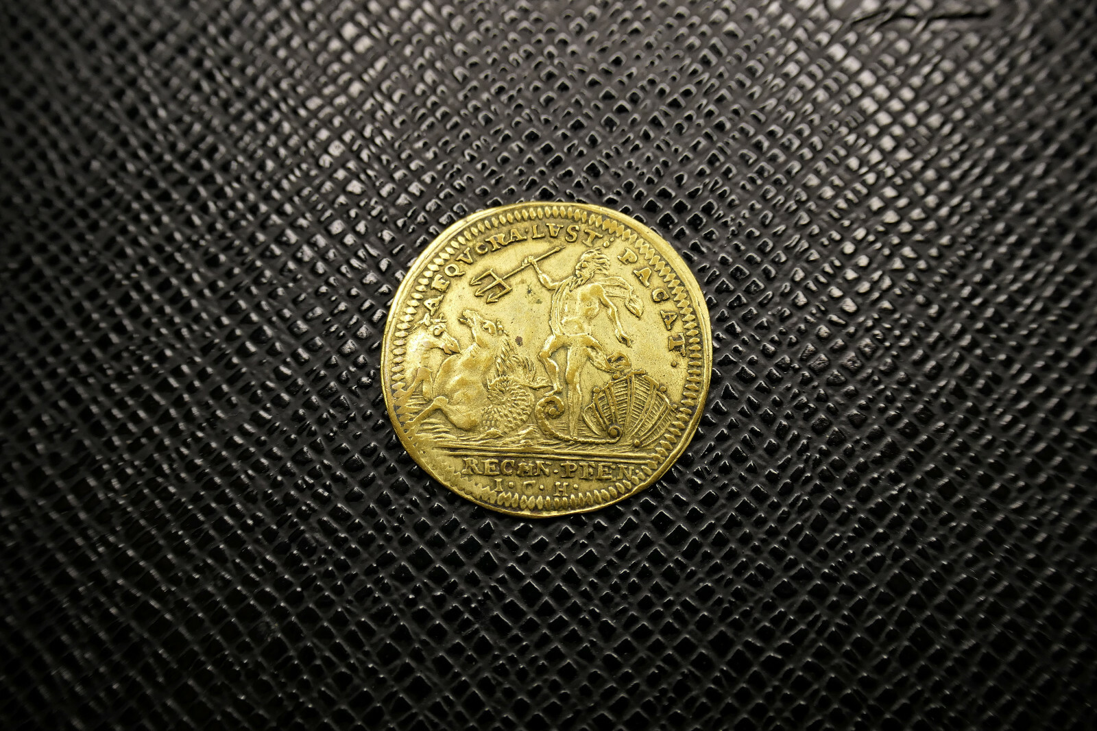 Picture 1 of 6