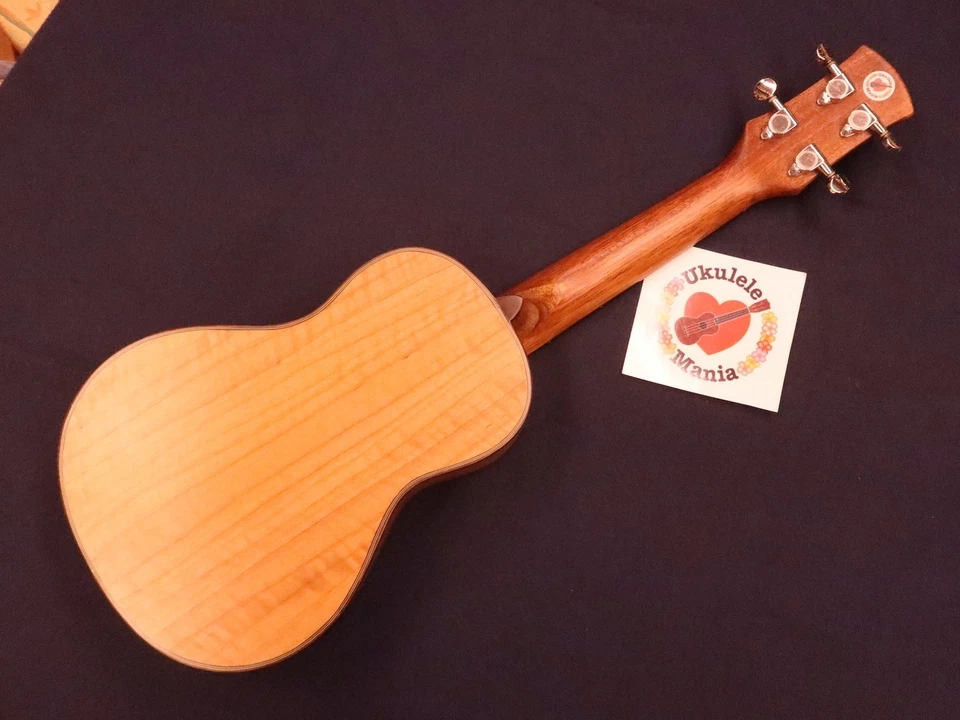 Alulu fechado! Concerto de bordo encaracolado sólido com incrustação de carpa com Mike Ukulele #5477 - Imagem 4 de 4