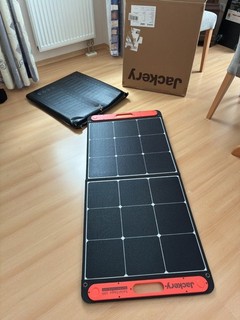 Jackery SolarSaga 100W Solarpanel neu in OVP